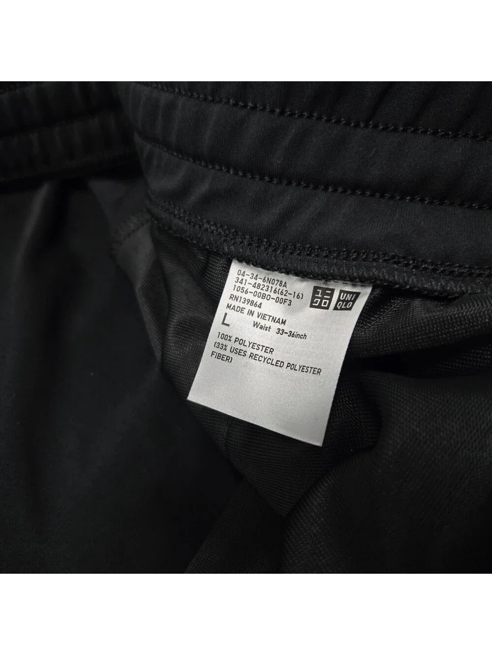NEW Size LARGE Men's UNIQLO Ultra Stretch Active Jogger Pants Black Pockets